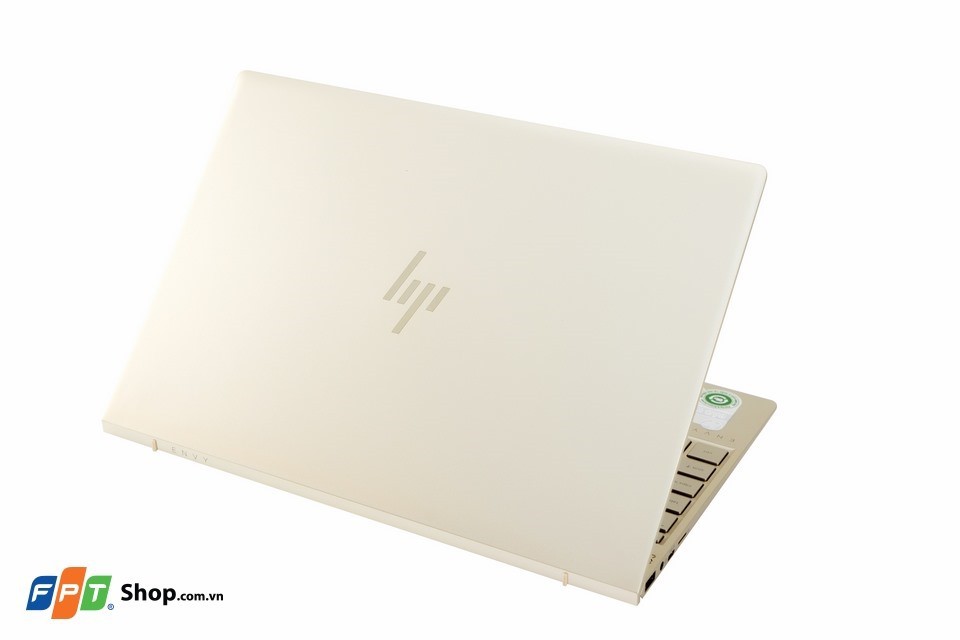 HP Envy 13-ad140TU/Core i7-8550U